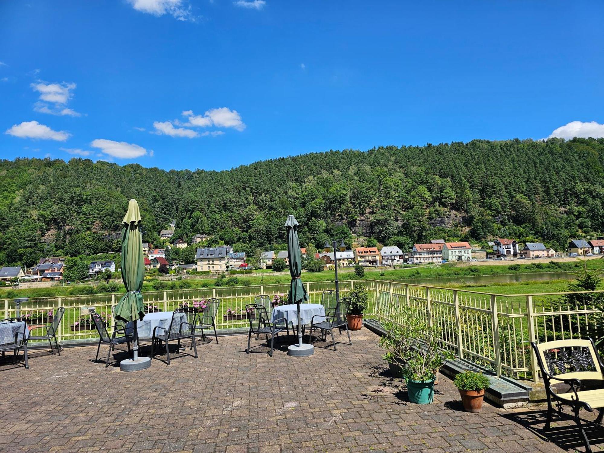 Ferienappartements Elbaussicht - Krippen Bad Schandau Exterior foto